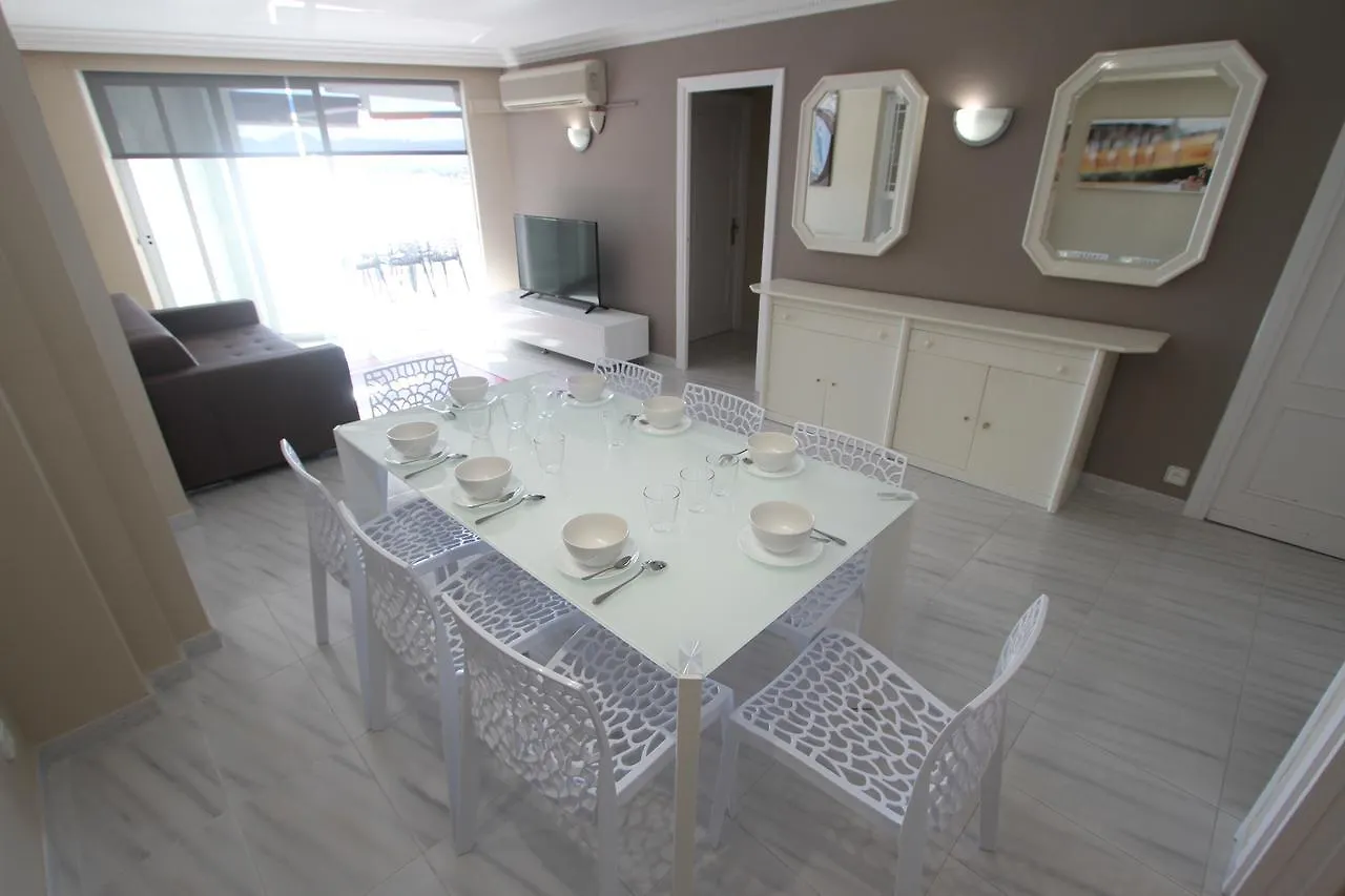 For A Stay Bello Horizonte Салоу 0*,
